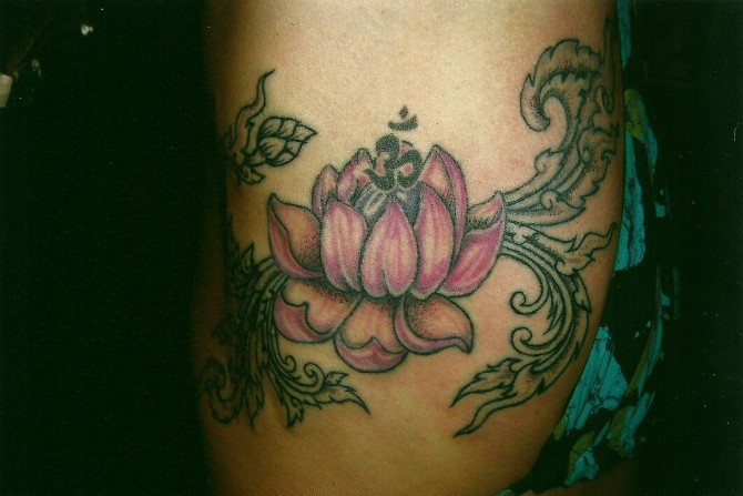 Purple Lotus Tattoo Koh Phangan